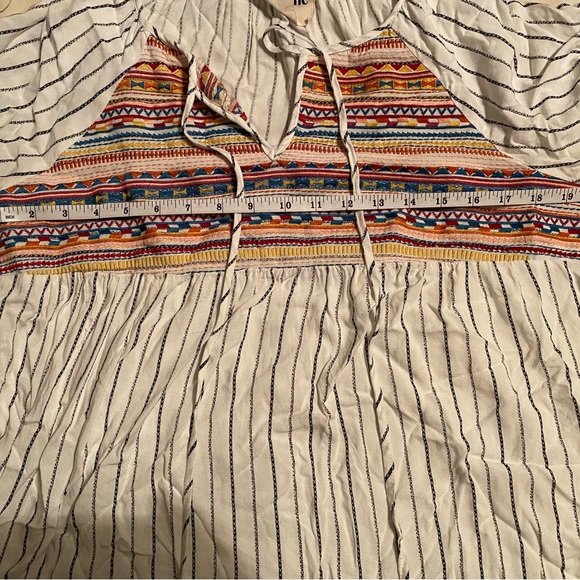 Savanna Jane Embroidered Blouse Bohemian Boho Peasant Festival - Picture 7 of 11